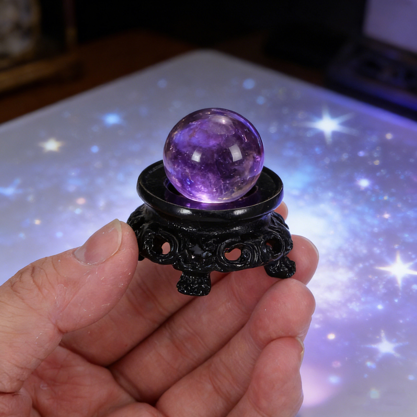 Wooden Crystal Sphere Holder E - đánh giá và giá Photography Zen