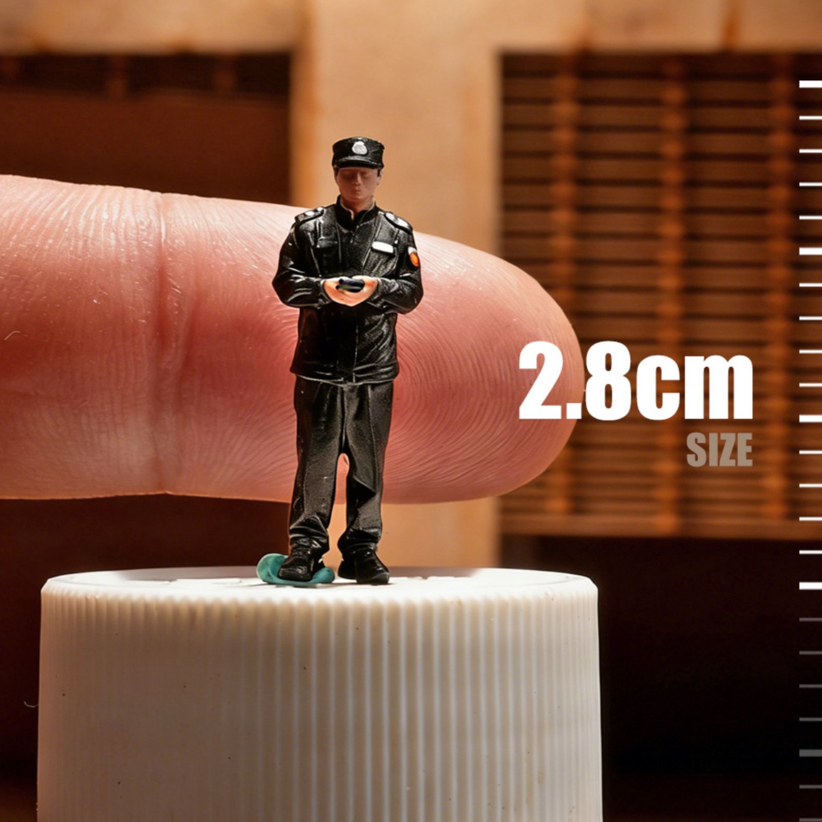 1:64 Scale Security Man Figuri - đánh giá và giá Photography Of A Man