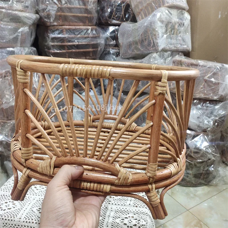Retro Rattan Basket Chair Newb - đánh giá và giá Photography Class