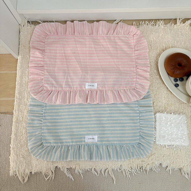 Minimalist Stripe Ruffle Place - đánh giá và giá Photography Food