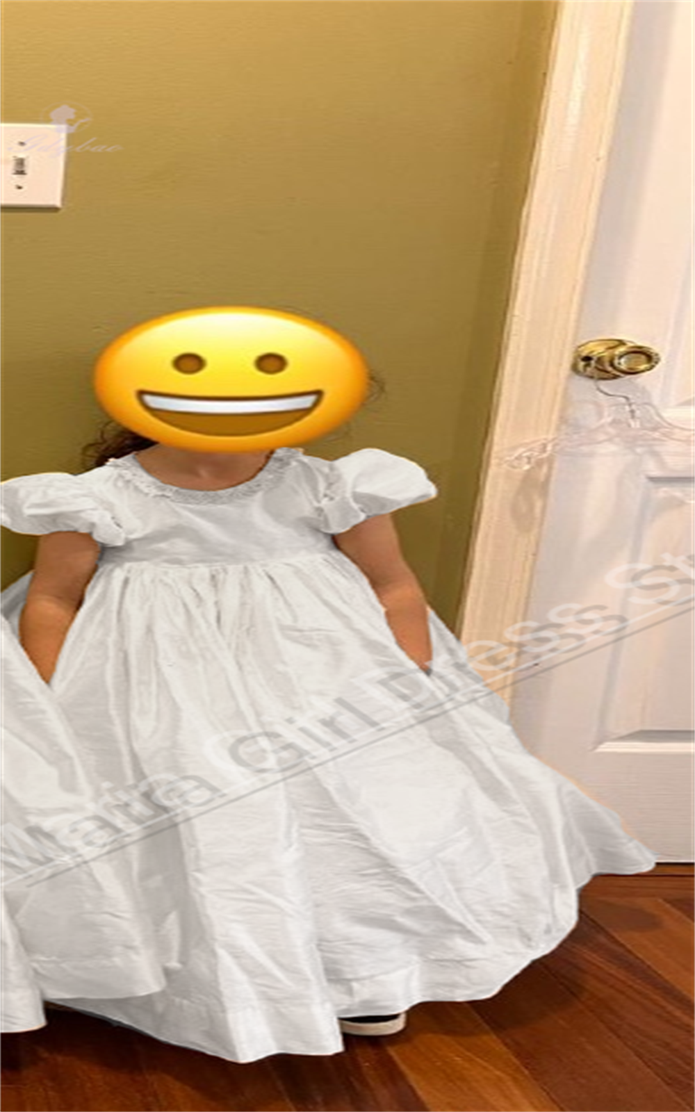 White Satin Elegant Girls Dres - đánh giá và giá Photography Contest